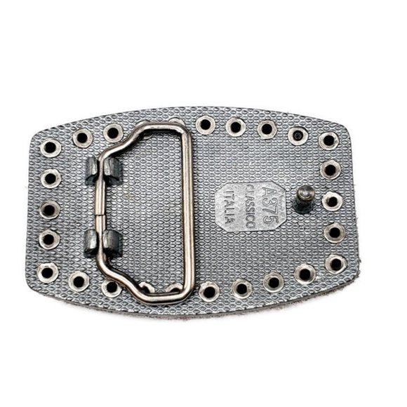 Rust Brown studded buckle with interchangeable leather distressed strap. - Picture 4 of 5